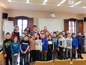 Jaroslava Kmínková pravidelně navštěvuje se svými žáky programy dětského oddělení knihovny