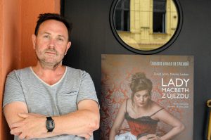 Současný umělecký šéf Švandova divadla Martin Františák je i režisérem první letošní premiéry Cyrano z Bergeracu.