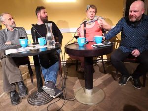 Vojtěch Boháč upozorňuje na nevyváženost panelových diskuzích (praxe all-male panelů)