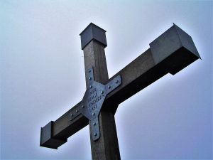 Kříž na hranici s Německem v Žitavských horách byl postaven nedávno