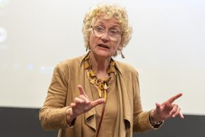 Linda Aronson při workshopu
