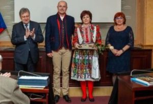 Jiří Valenta v expozici Muzea ochotnického divadla v Miletíně v roce 2006