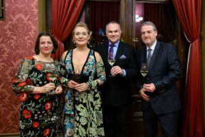 Magdalena Kožená a členové správní rady Nadačního fondu