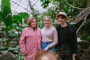 Jitka Smutná, Tereza Blažková a Antonín Holub