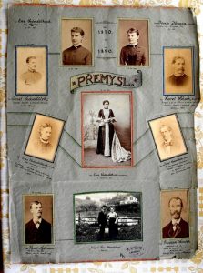 1870-1890, Vysoké nad Jizerou, Přemysl, tablo předních členů (Přemysl, pozdější Krakonoš, je považován za nejstarší ochotnický soubor u nás vůbec –přinejmenším patří mezi ty nejstarší)