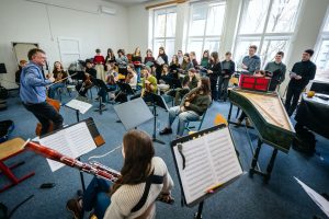 Ze zkoušky na koncert