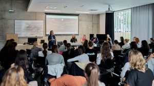 Sympozium Přicházení – Jáma lvová UNLIMITED